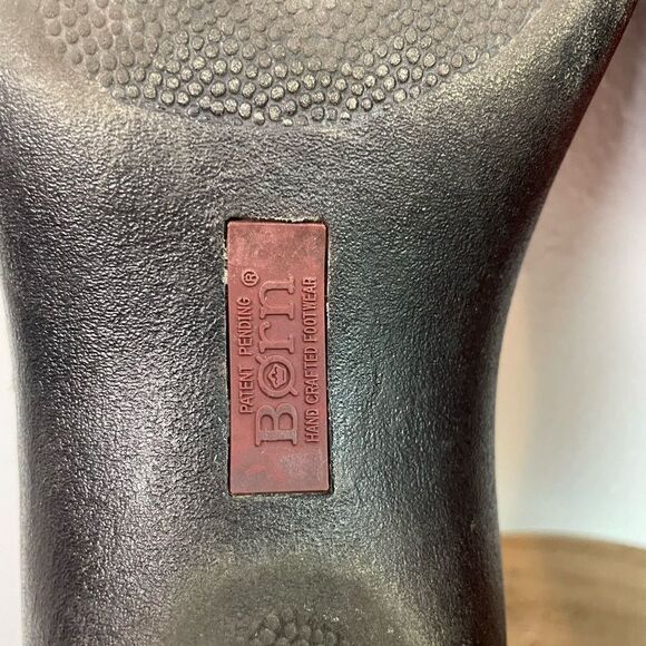 Born Vibrant Red Leather Slip-On Loafers with Moccasin Stitching Size 8 EUC - Picture 10 of 10